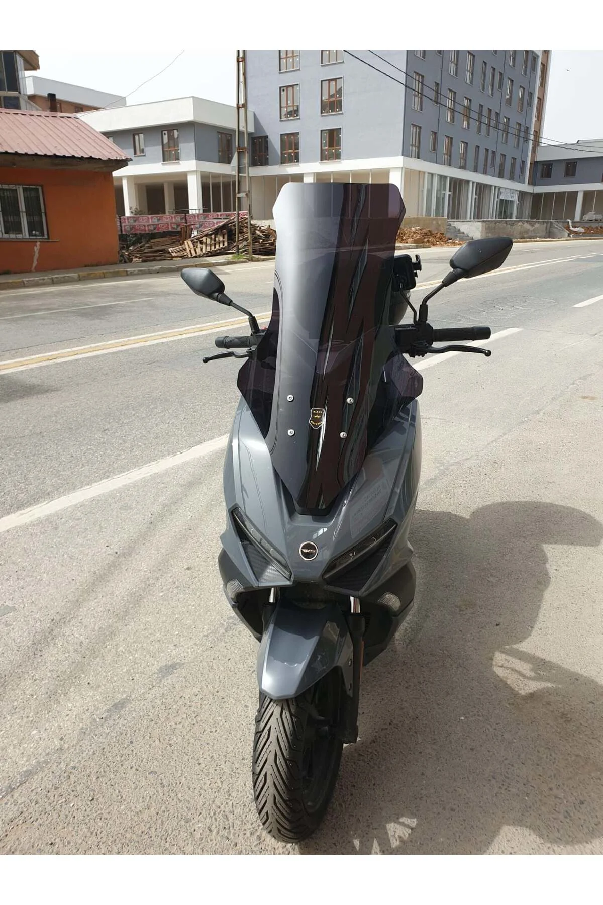 RKS Vieste 249 Ön Cam 2022-2026 Model 78cm Siyah Renkli 4mm UZUN