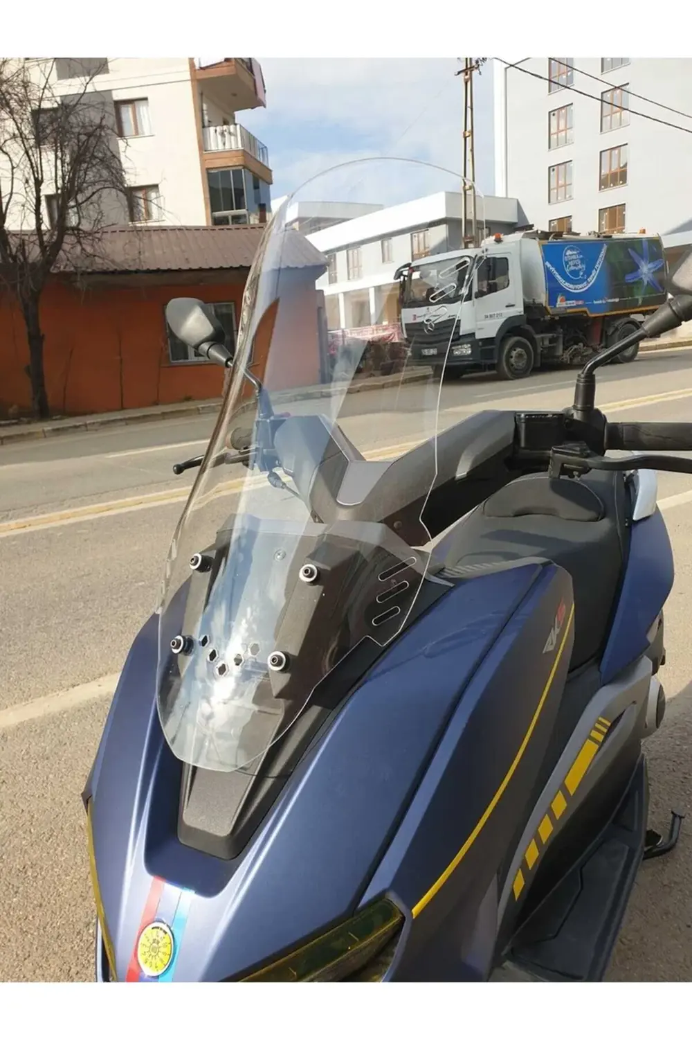 RKS Vieste 249 Ön Cam 2022-2025 Model 65cm Şeffaf Renkli 4mm ORTA