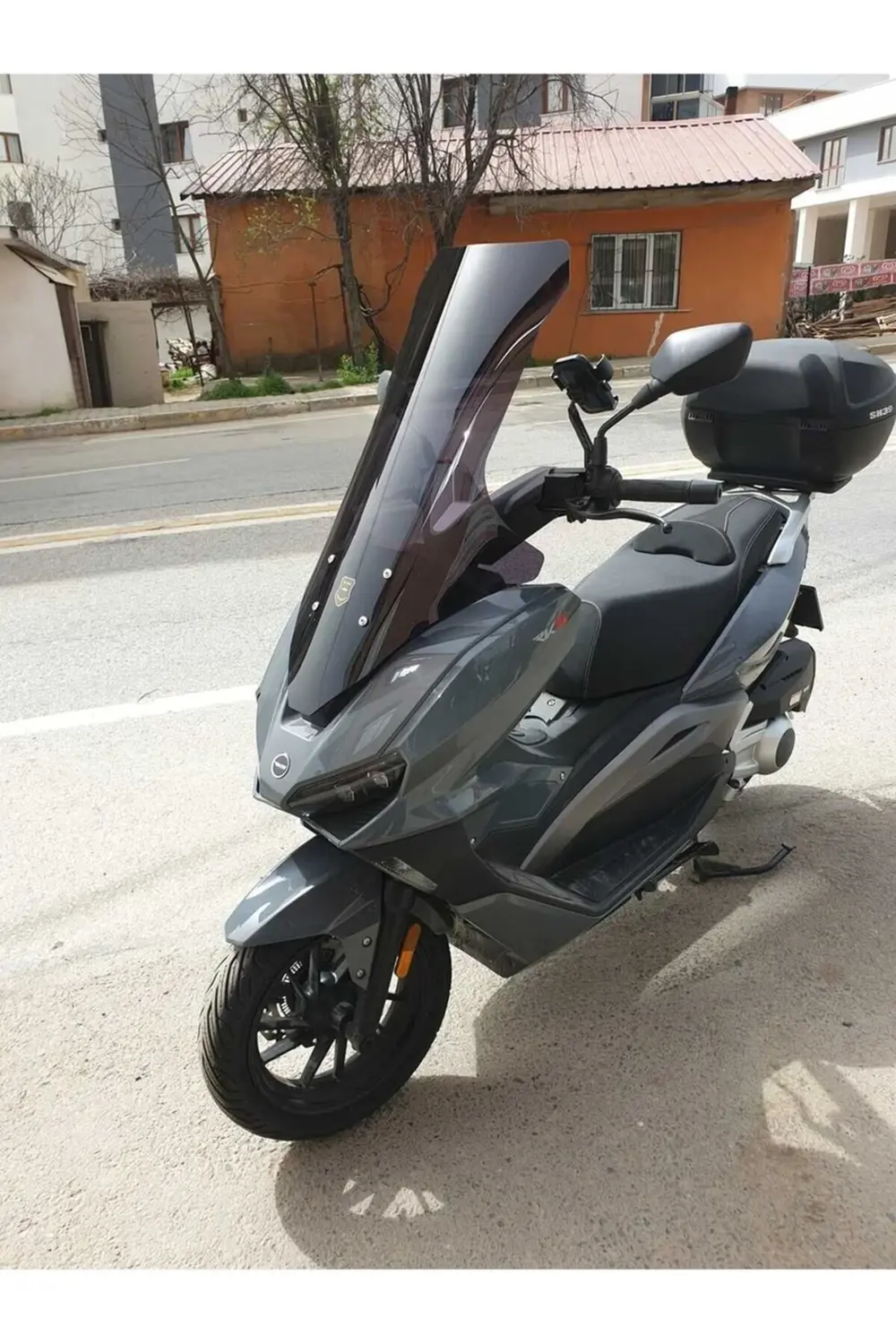 RKS Vieste 249 Ön Cam 2022-2025 Model 78cm Siyah Renkli 4mm UZUN