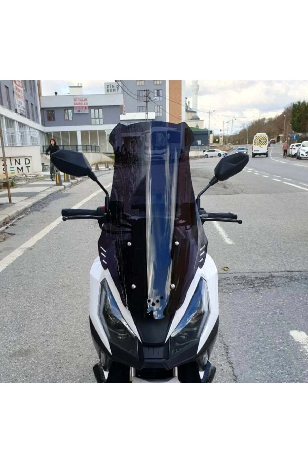 RMG Moto Gusto Dream 150 Ön Cam 2023-2026 Model 65cm Siyah Renkli 4mm ORTA BOYLU