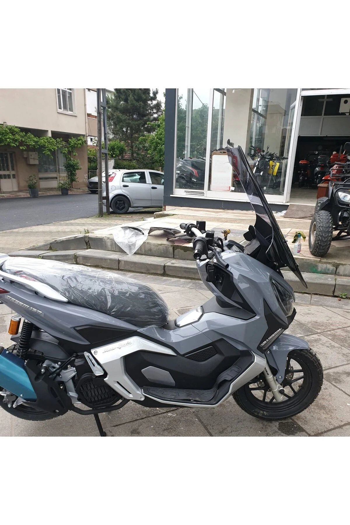 RMG Moto Gusto Dream 150 Ön Cam 2023-2026 Model 78cm Füme Renkli 4mm UZUN