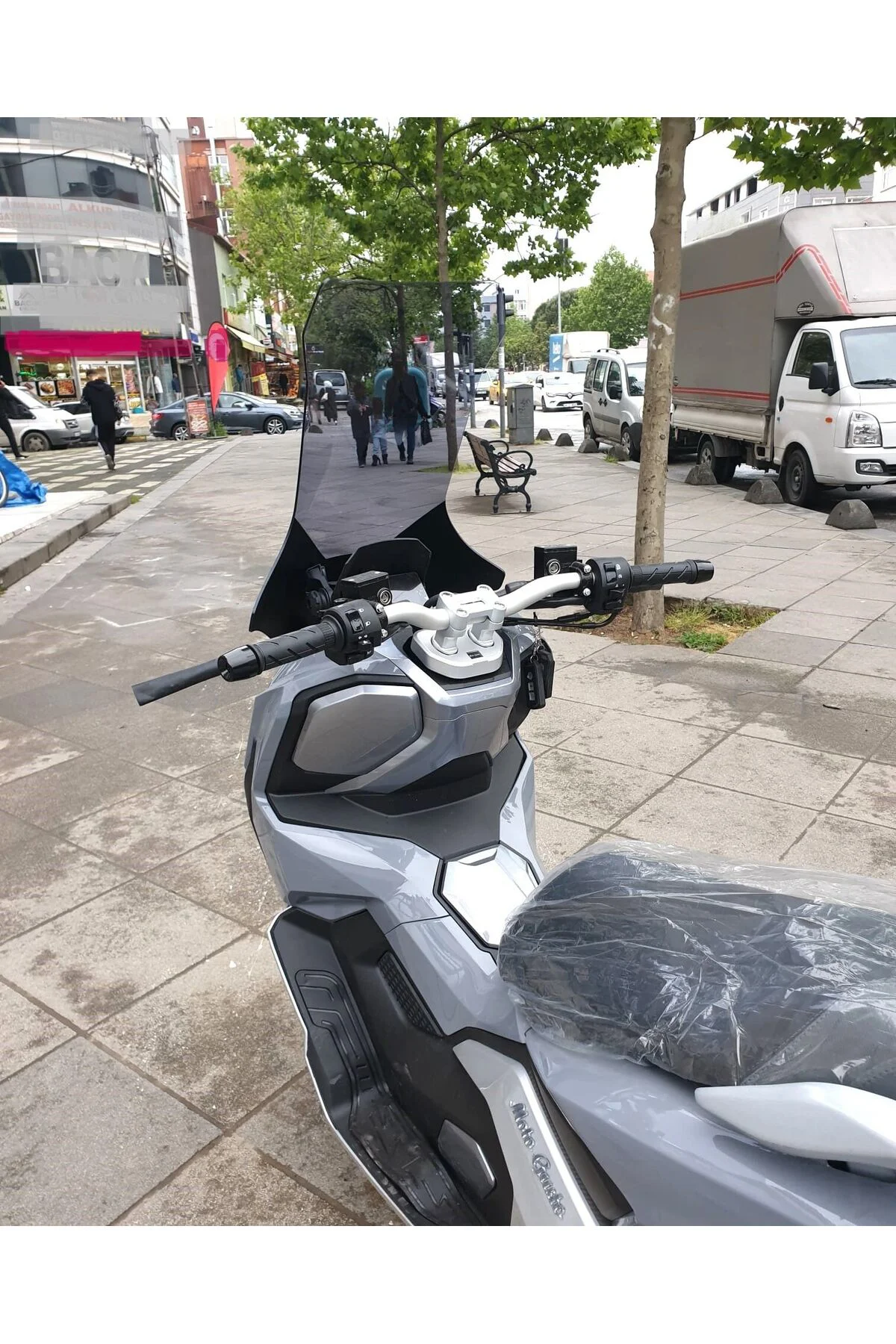 RMG Moto Gusto Dream 150 Ön Cam 2023-2026 Model 78cm Füme Renkli 4mm UZUN