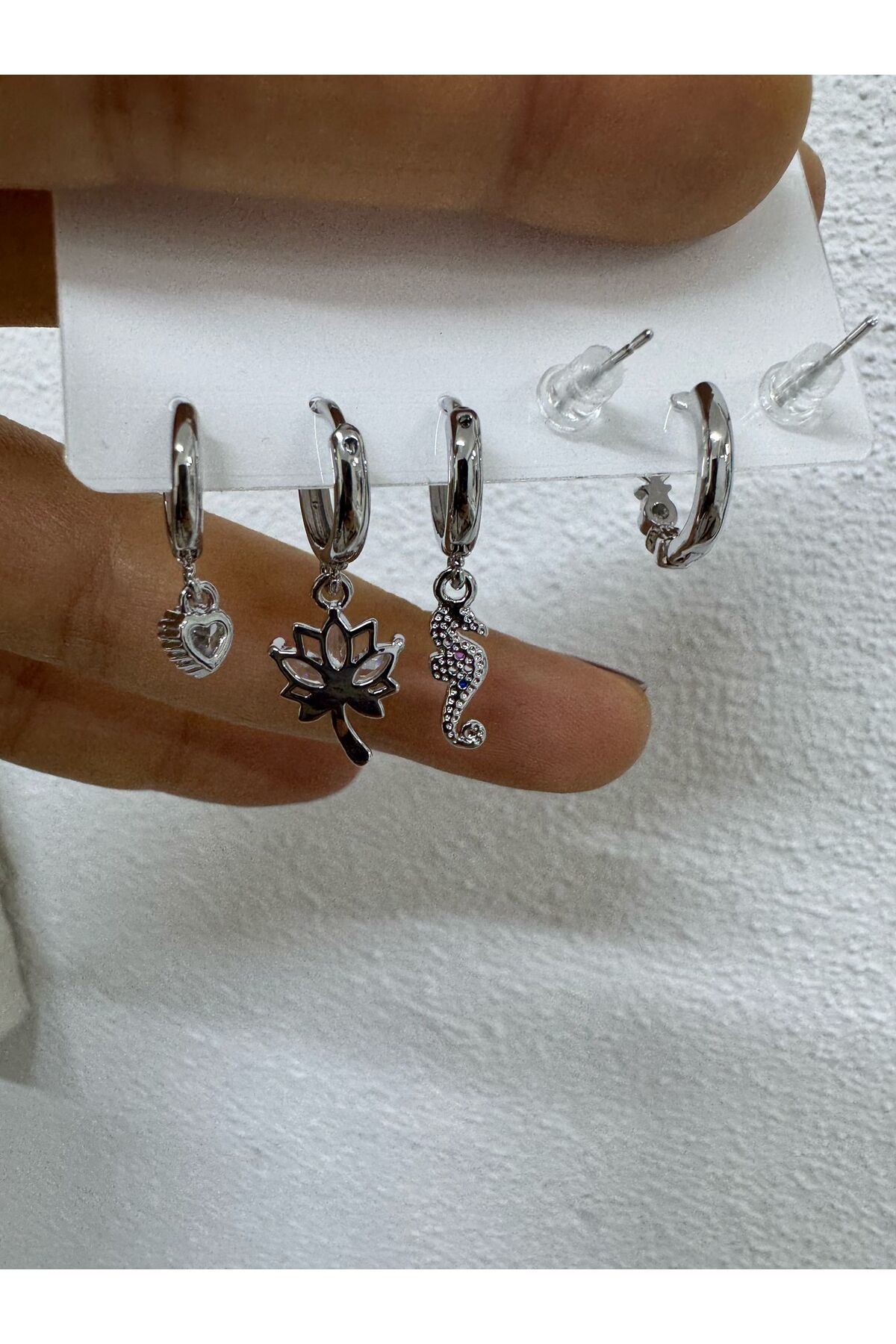 rodyum kararmaz Zirkon taşlı 6 lı küpe seti (vip seri)