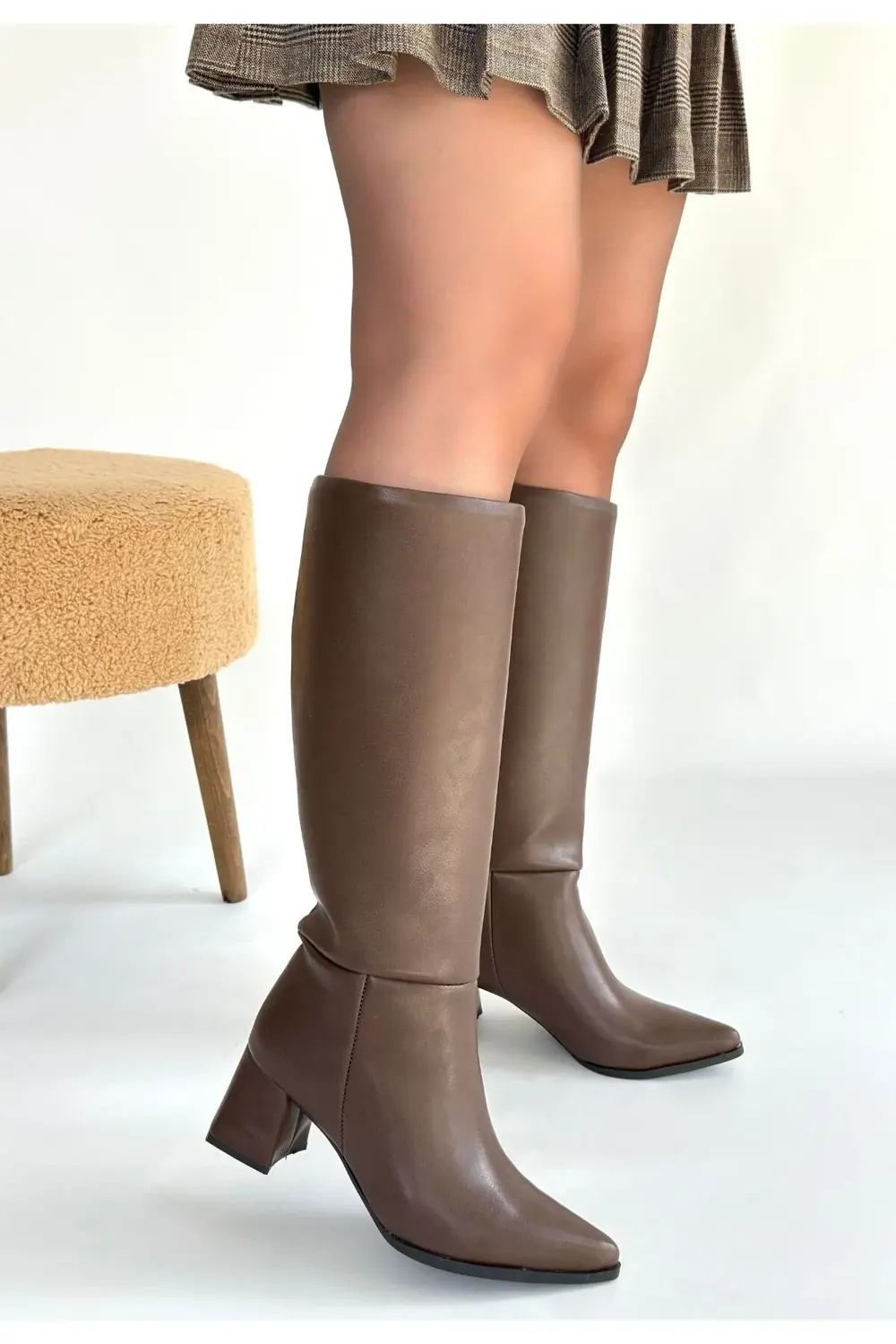 Roksa Acı Kahvei Cilt Topuklu Çizme Roksa Acı Kahvei Cilt Topuklu Çizme