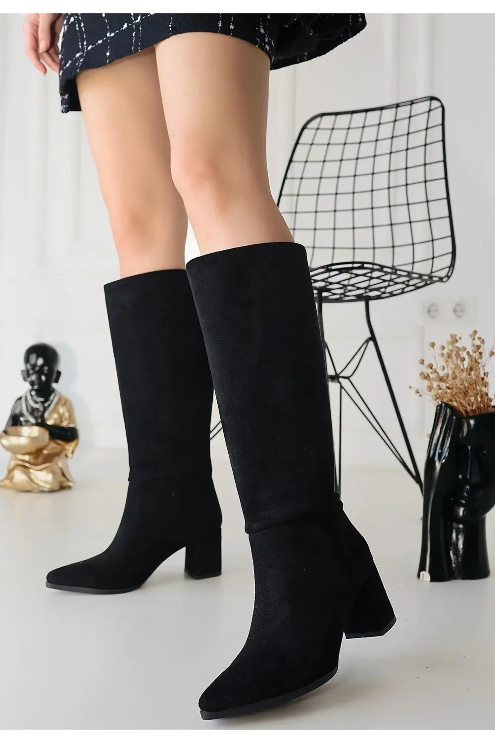 Roksa Siyah Süet Topuklu Çizme