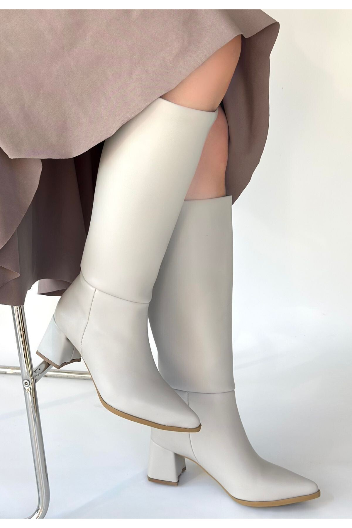 Roksa Ten Cilt Topuklu Çizme - Lisinya