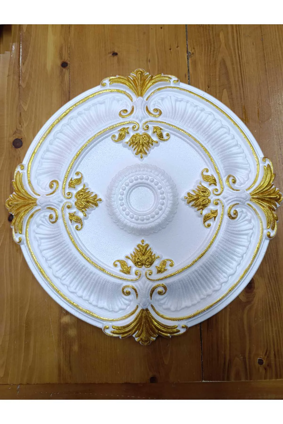 ROMA DESENLİ METALİK BOYALI TAVAN GÖBEĞİ 40 cm - ALTIN (Gold) Ren