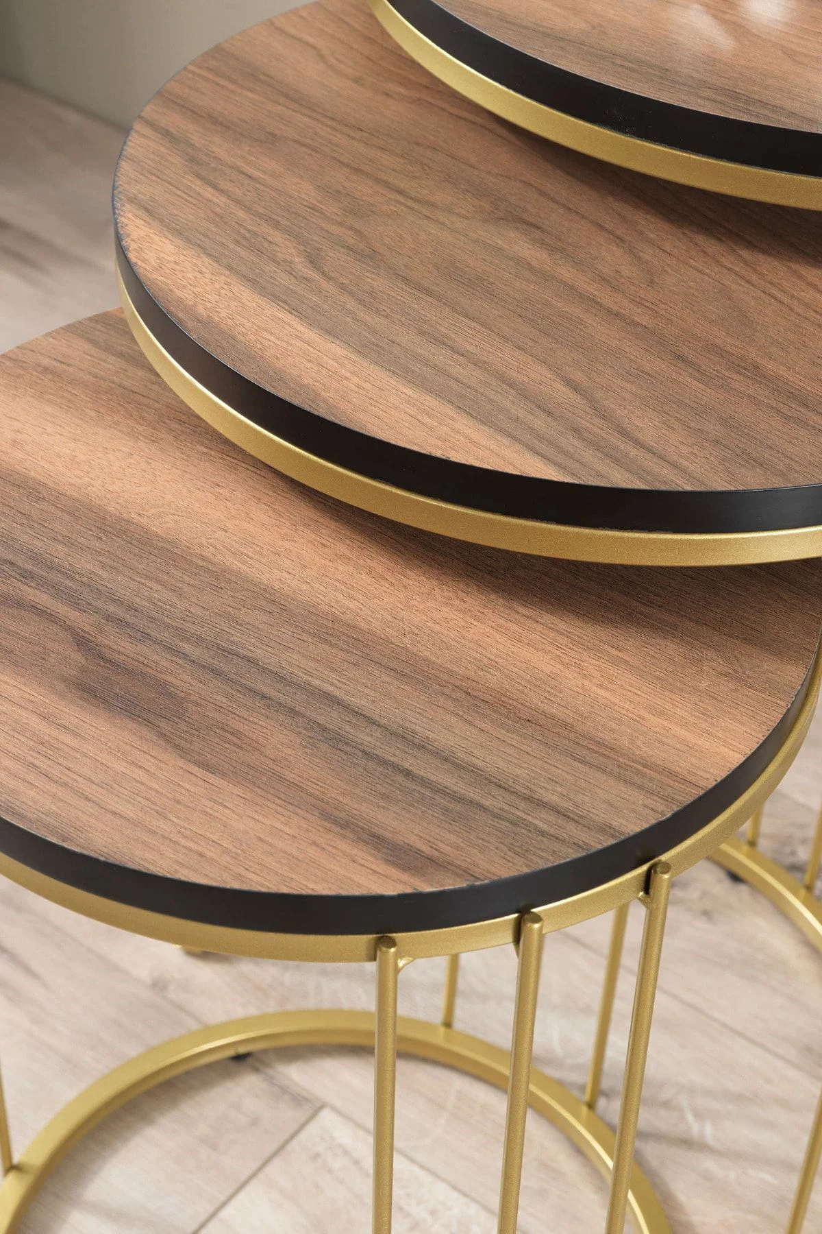 Roma Gold Metal Ayaklı Ceviz Kaplama Mdf'li Zigon Sehpa