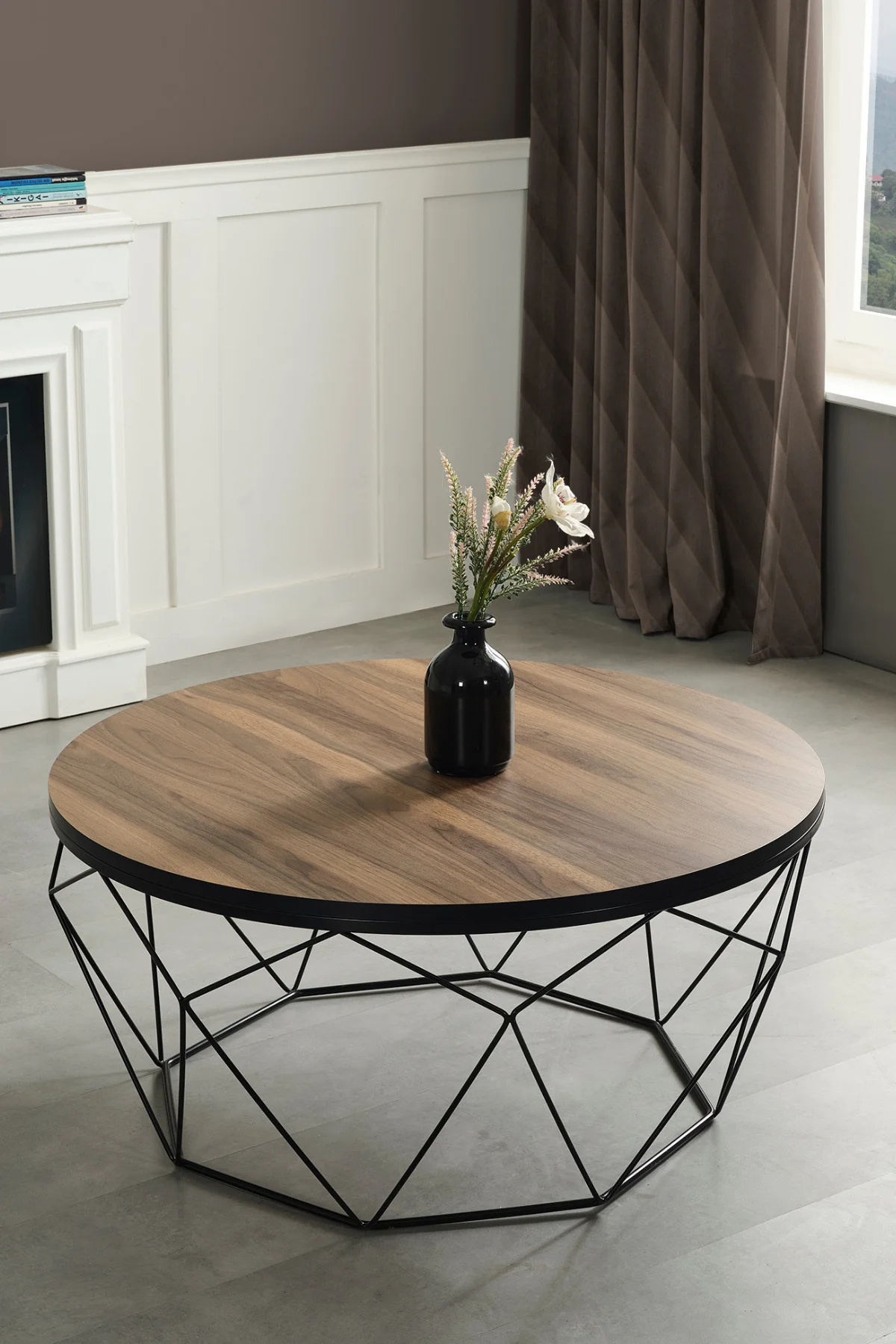 Roma Siyah Metal Ayaklı Ceviz Üst Tablalı Modern Orta Sehpa – Şık