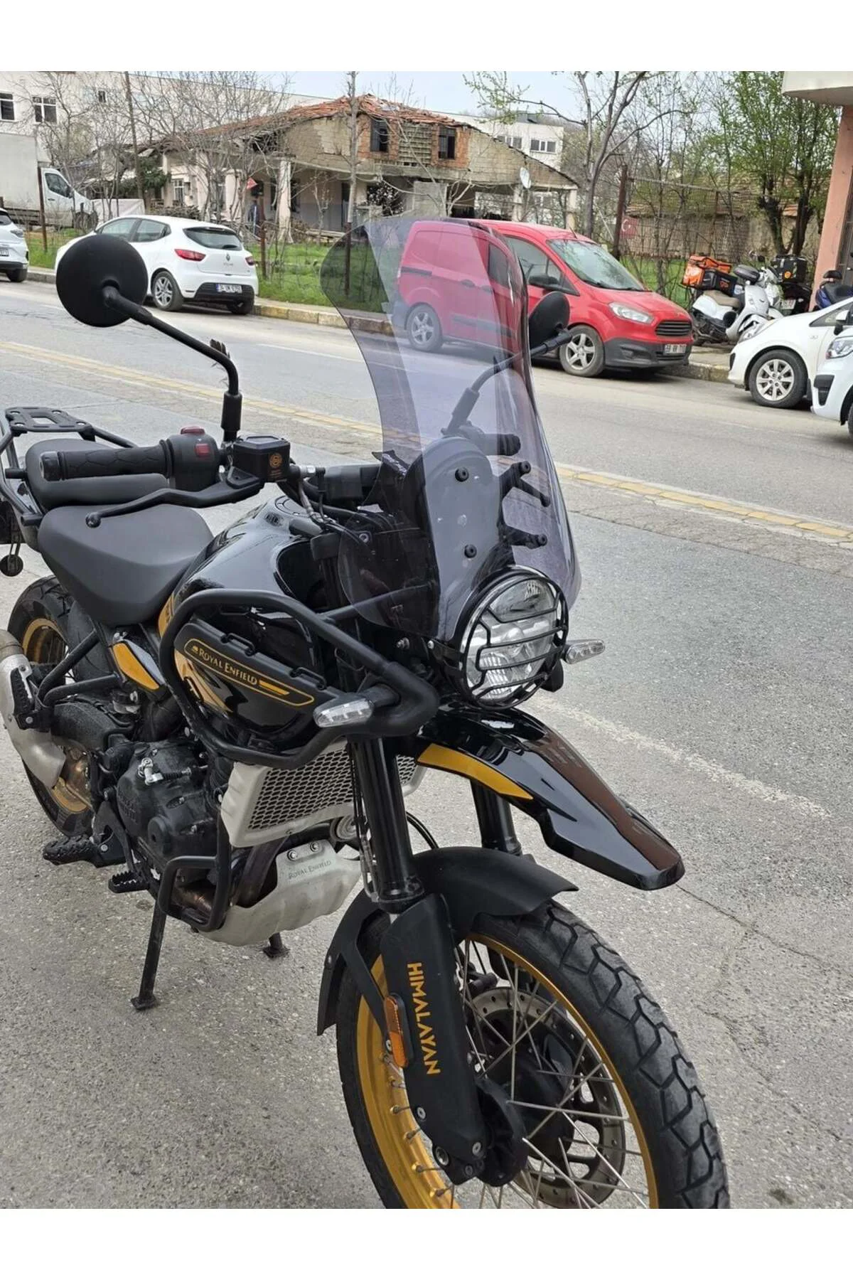 Royal Enfield Himalayan 450 Ön Cam 2023-2026 Model 49cm Füme Renk