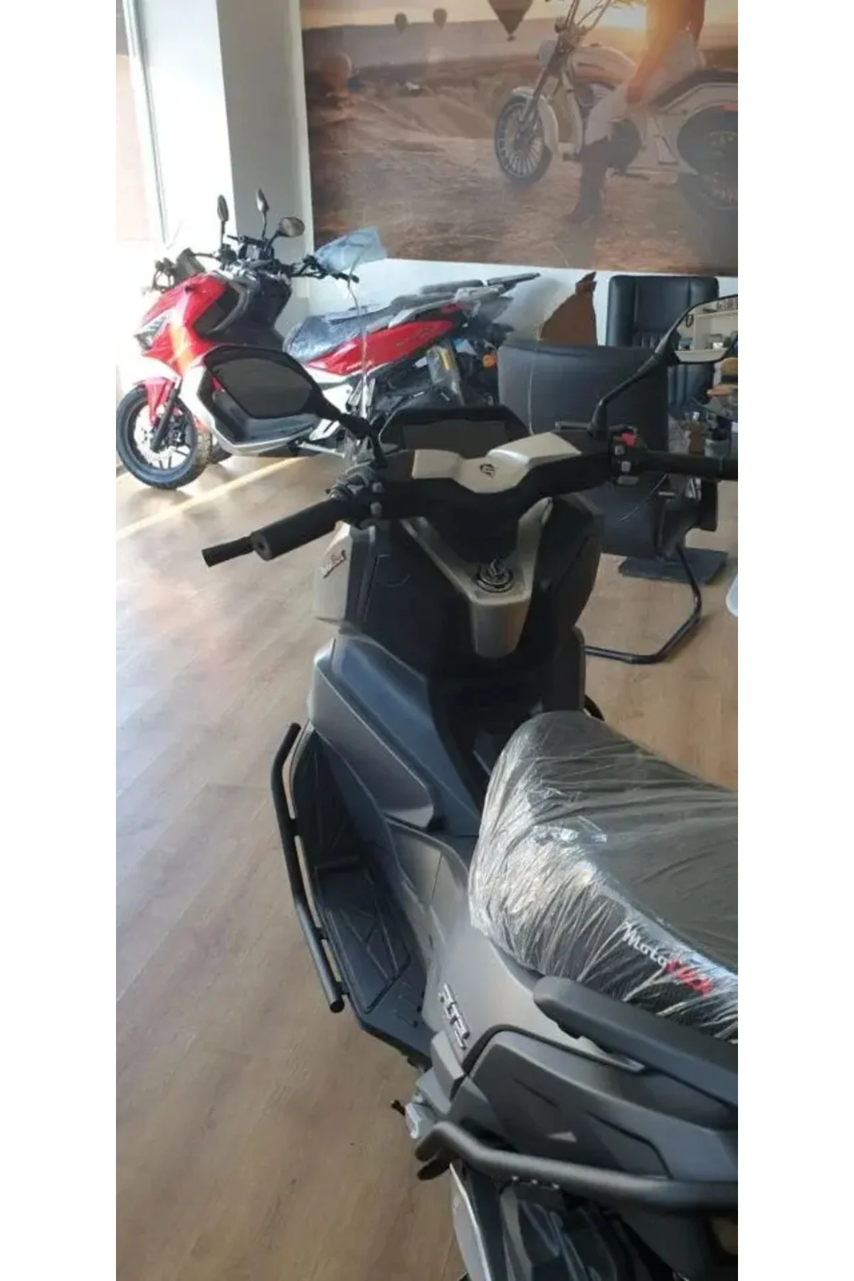 RT2 Ragner Ön Cam 2023-2026 Model 56cm Şeffaf Renkli 4mm UZUN