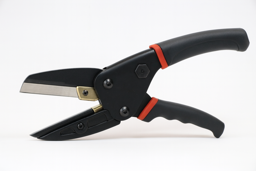 Runaway Çok Amaçlı Kesim Aleti – 3’ü 1 Arada Güçlü Kesim