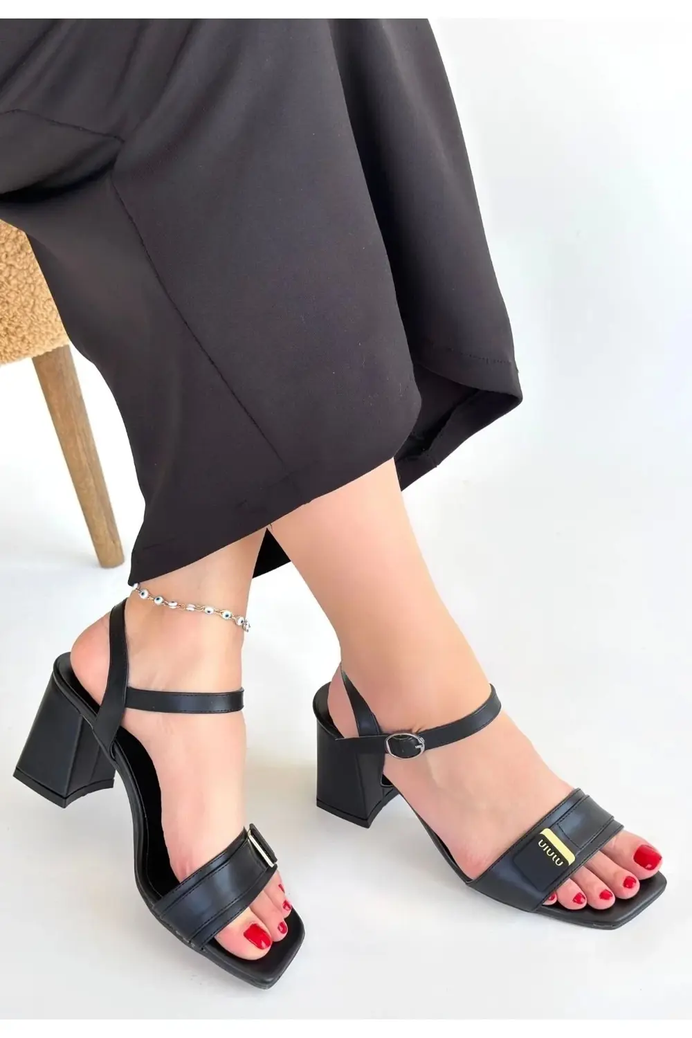 Ruty Siyah Cilt Topuklu Ayakkabı