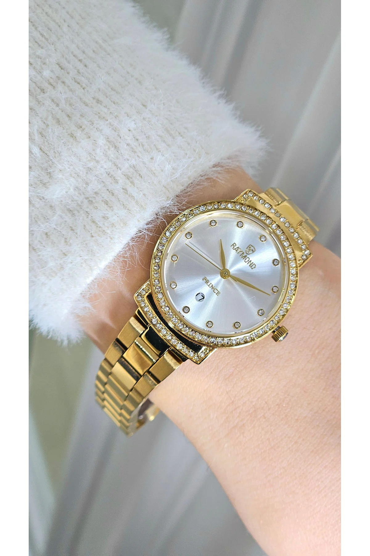 RYM-213058L QUARTZ 28mm TAŞLI KADIN KOL SAATİ - 2 YIL GARANTİ GOLD-BEYAZ RYM-213058L QUARTZ 28mm TAŞLI KADIN KOL SAATİ - 2 YIL GARANTİ GOLD-BEYAZ