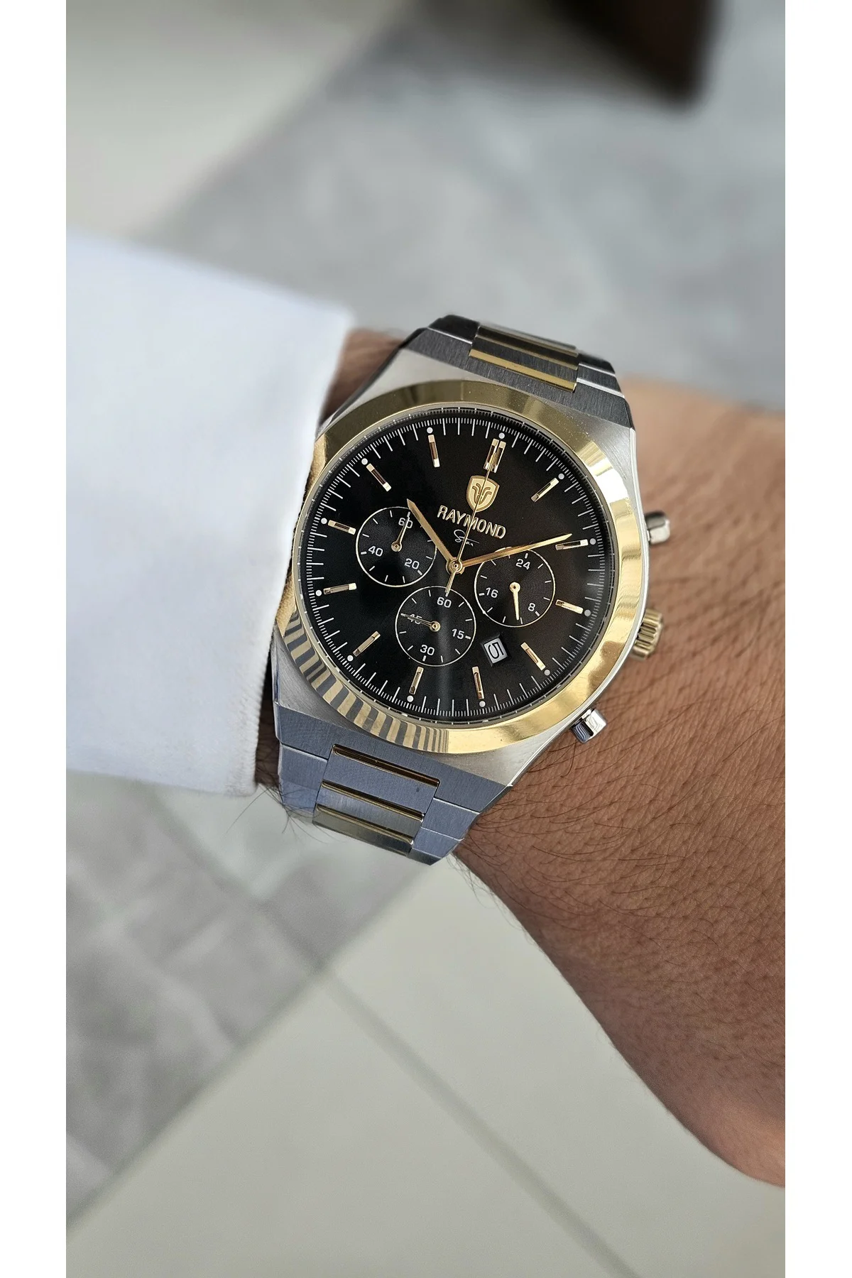RYM-81051 ERKEK LUX CRONO KOL SAATİ - ÇELİK KASA VE KORDON - SAFİR CAM - 2 YIL GARANTİ IPG-BK RYM-81051 ERKEK LUX CRONO KOL SAATİ - ÇELİK KASA VE KORDON - SAFİR CAM - 2 YIL GARANTİ IPG-BK