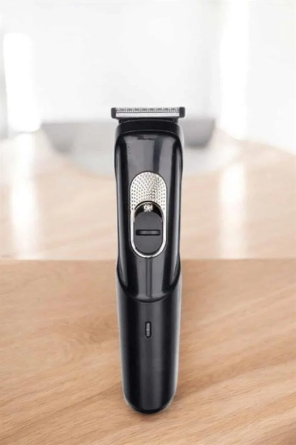 Saç Sakal Tüy Kısaltma Makinesi  Lazer Epilasyon Öncesi Ense Kesme Makine
