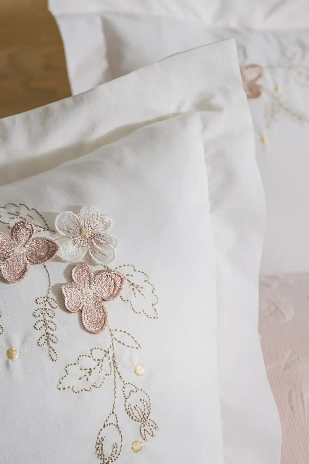 Şaheser Home Collection Yatak Örtüsü Seti Çift Kişilik Derek Pudra Şaheser Home Collection Yatak Örtüsü Seti Çift Kişilik Derek Pudra