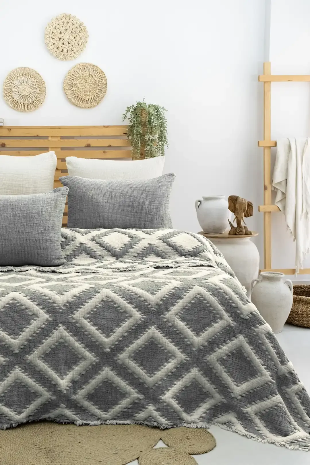 Şaheser Home Collection  Müslin Yatak Örtüsü Seti Çift Kişilik Sonia Antrasit