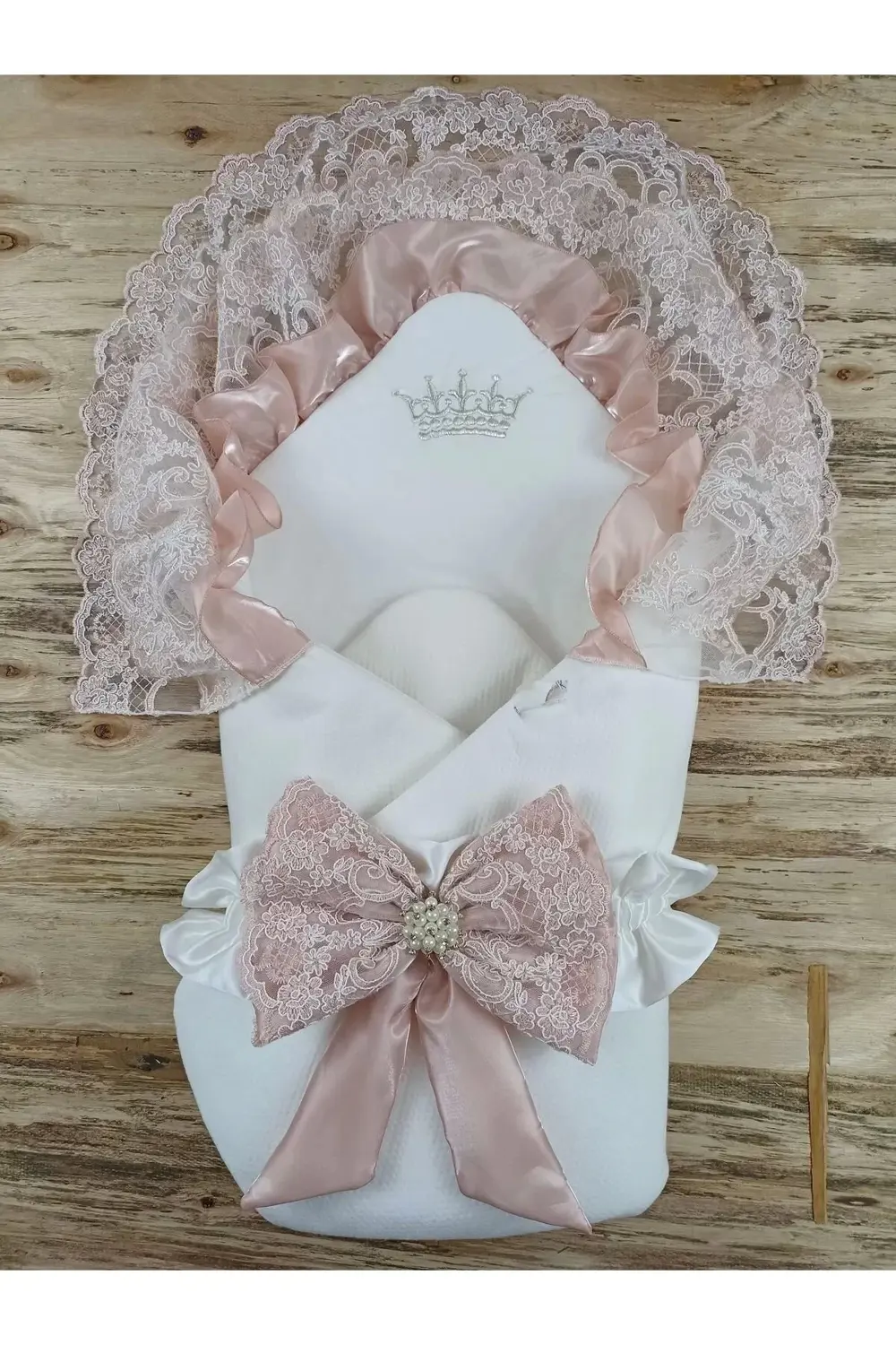 Sahra Taç Nakışlı İnci Ve Dantel Fiyonklu Çift Dantel Duvaklı Tri