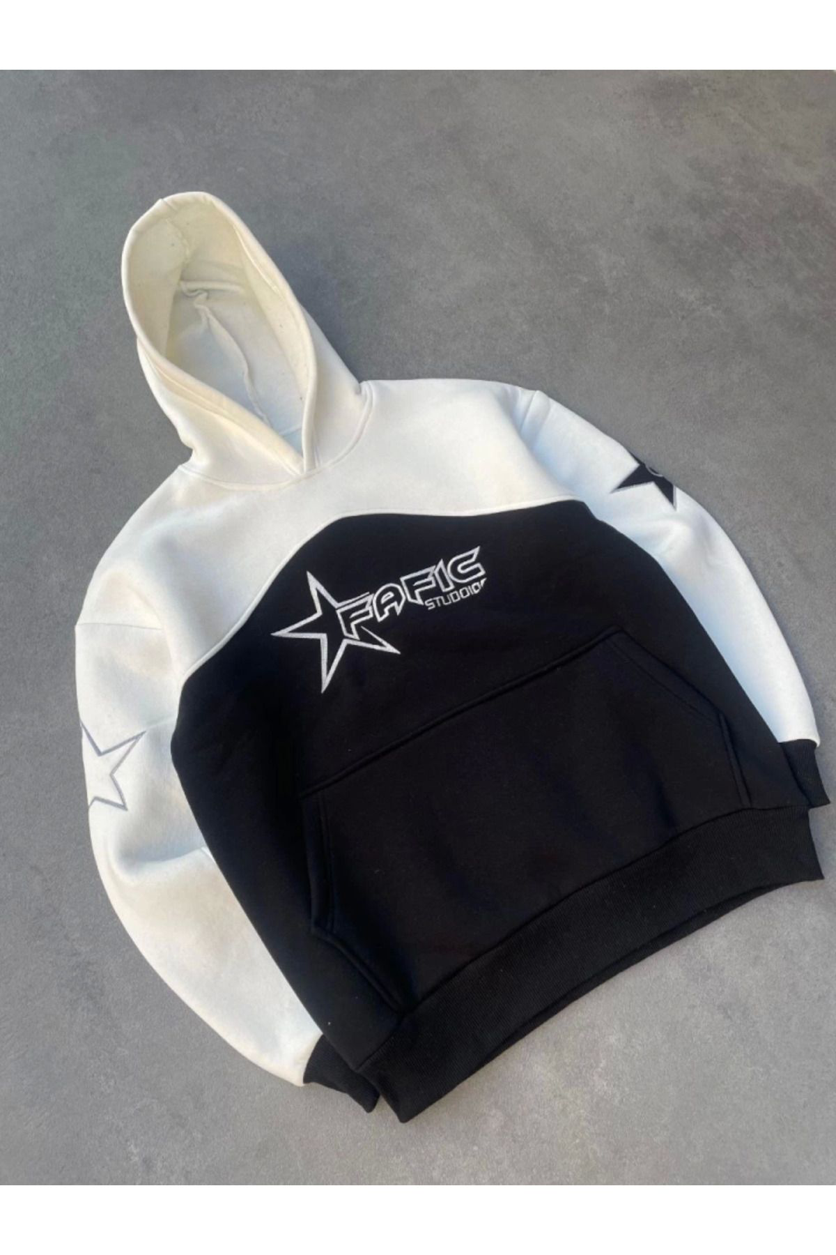 Şair Parçalı Nakış İşlemelı Kapşonlu SweatShirt - Beyaz