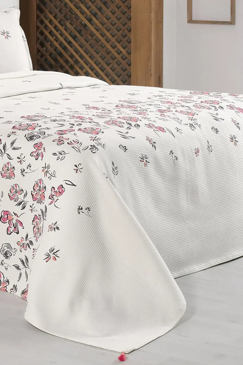 Saira Ekru Çift Kişilik %100 Pamuk Pike Takımı