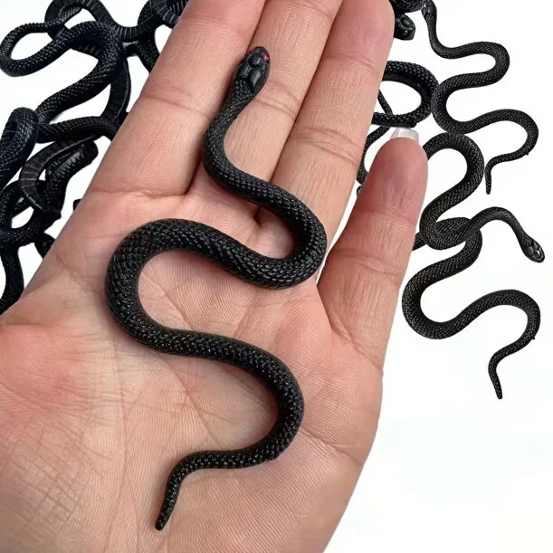 Şaka Yılanı Elastik Yapışkan Yılan Oyuncak şlap - 1 Adet