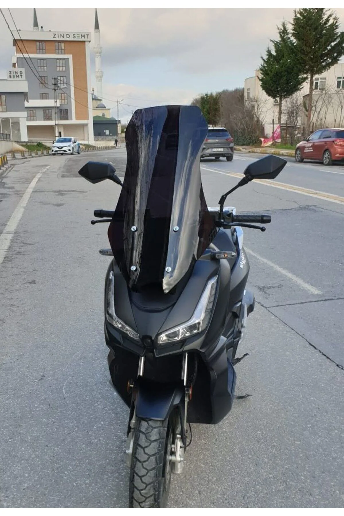 Salcano Wind 150 Ön Cam 2023-2026 Model 68cm Siyah Renkli 4mm