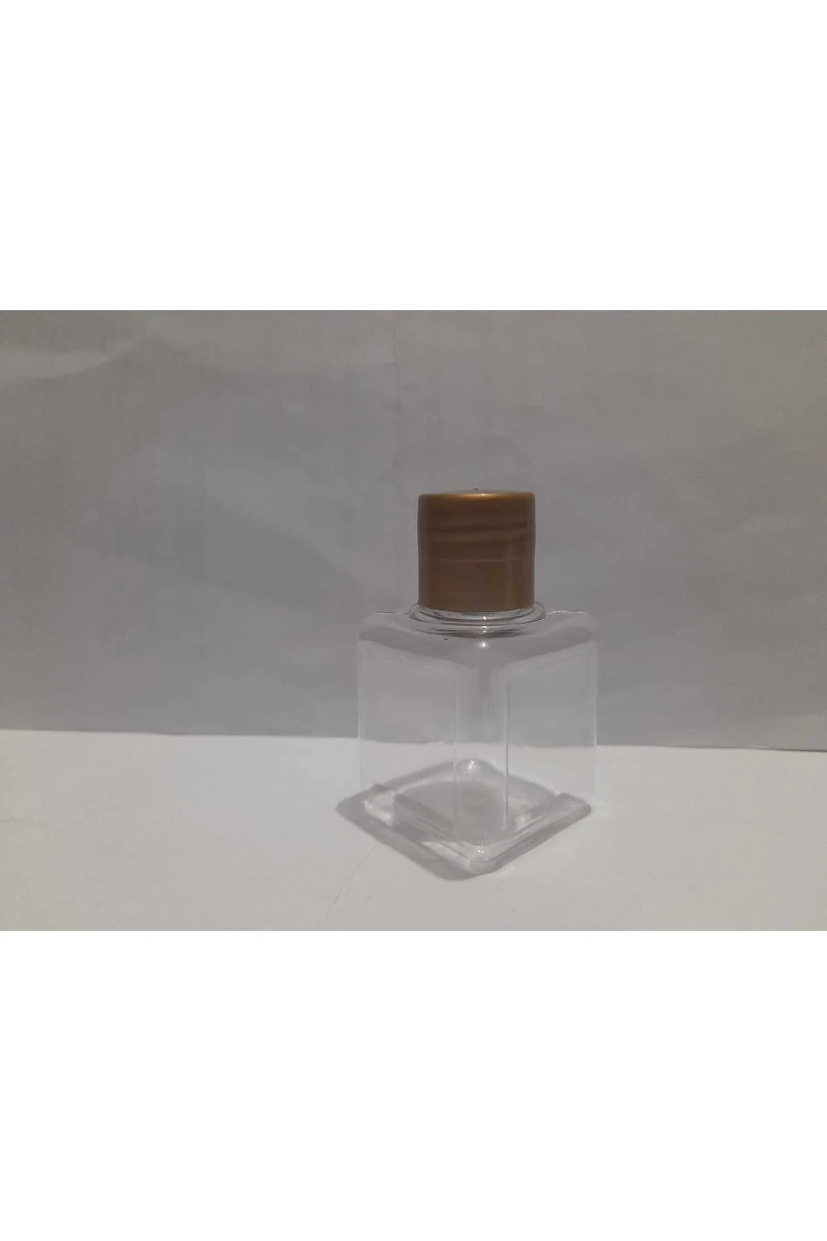 Şampuan Saç Kremi Duş Jeli Şişesi. Kuaför Şişesi. Kolonya Kozmeti