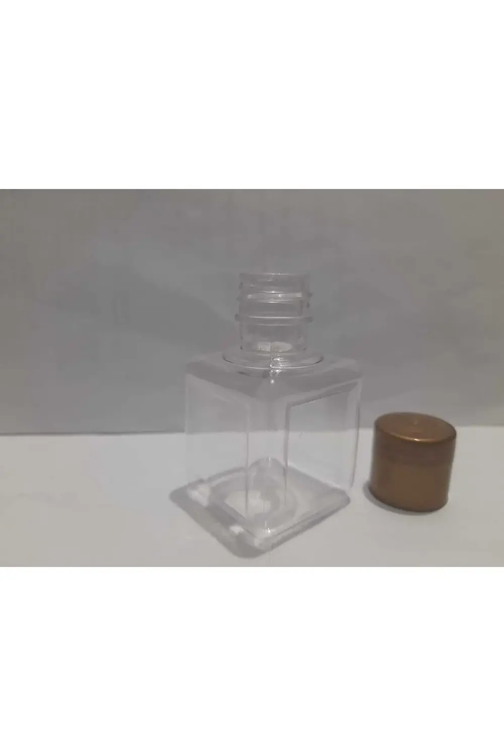 Şampuan Saç Kremi Duş Jeli Şişesi. Kuaför Şişesi. Kolonya Kozmeti