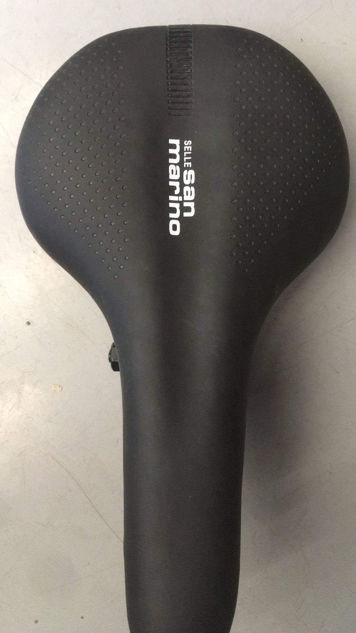 San Marino Sele Siyah