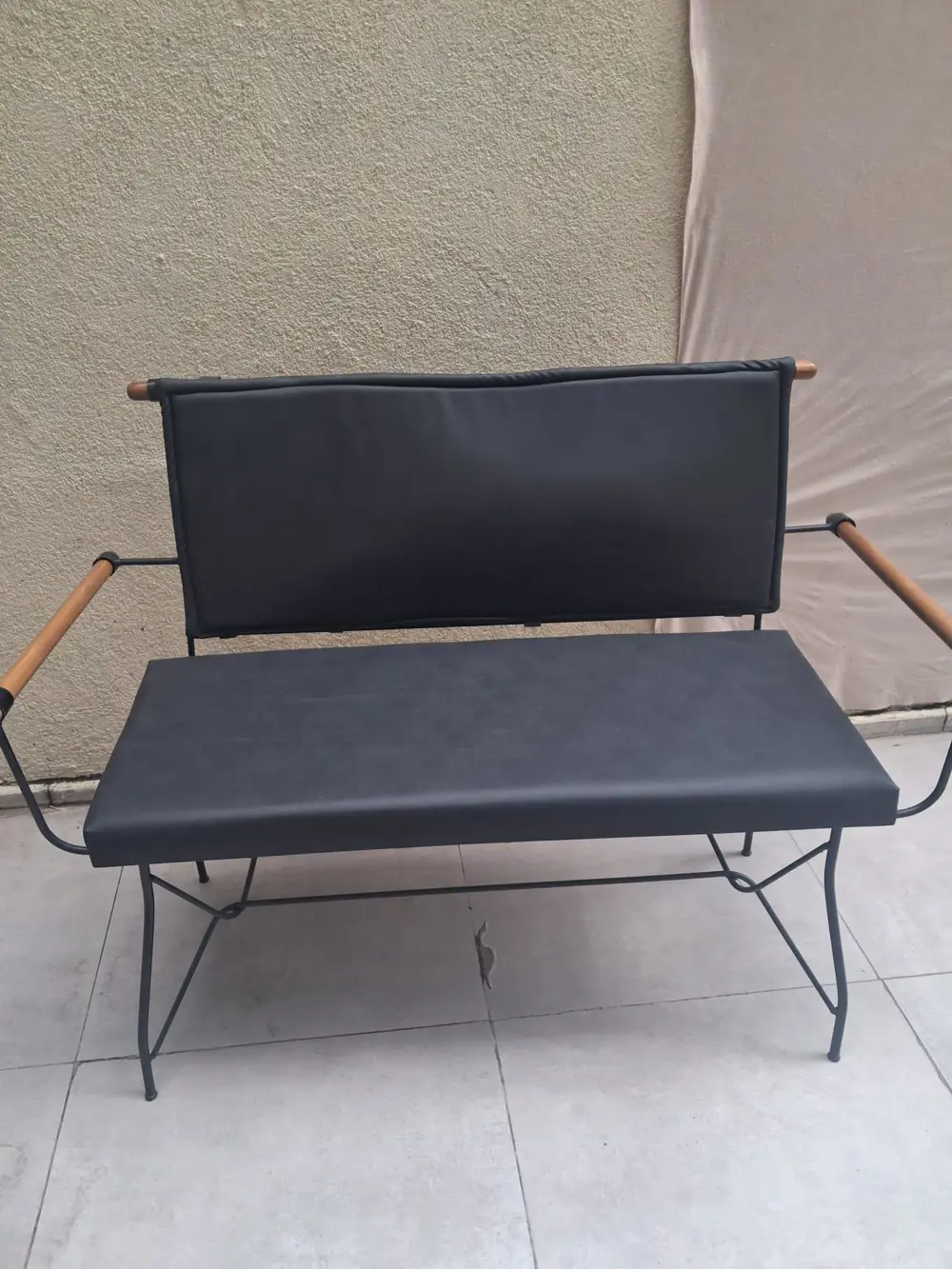 Sandalye 14573 BENC PENYEZ Model Metal Siyah fırın mat Kiremit Ba Sandalye 14573 BENC PENYEZ Model Metal Siyah fırın mat Kiremit Ba