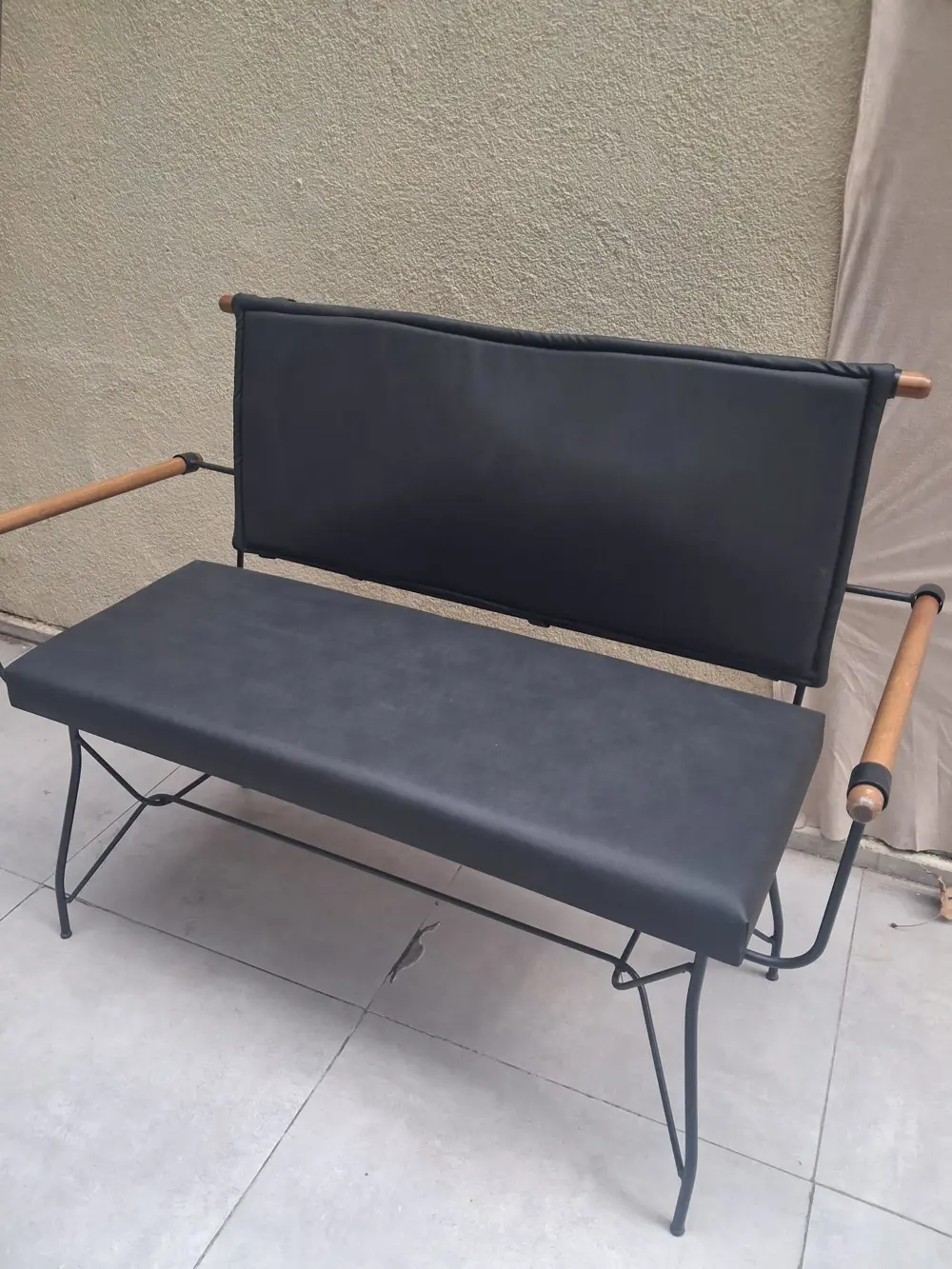 Sandalye 14573 BENC PENYEZ Model Metal Siyah fırın mat Kiremit Ba Sandalye 14573 BENC PENYEZ Model Metal Siyah fırın mat Kiremit Ba
