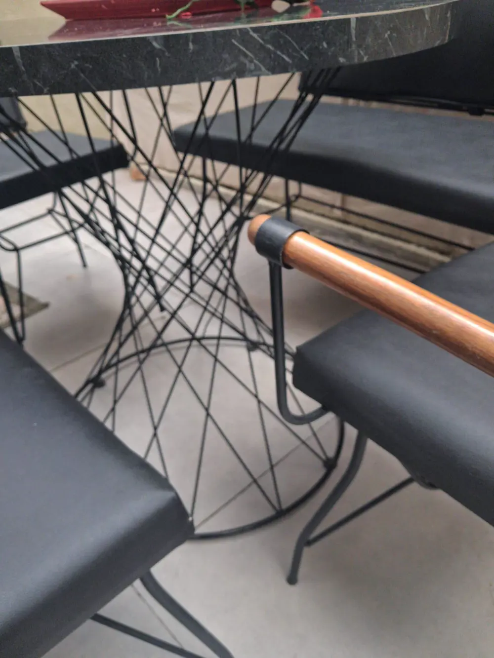 Sandalye 14575 PENYEZ Klasik Takım Model Metal Siyah fırın Suni D