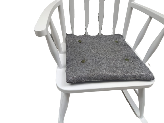 Sandalye 18449 Sallanan Bambu Kayın Ayak parlak Beyaz Lake kumaş 