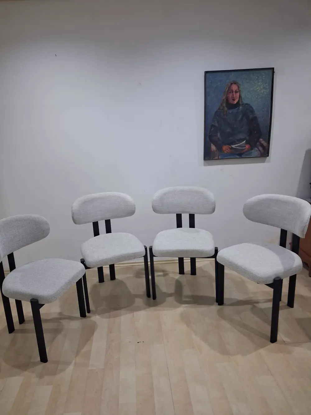 Sandalye 90604 Eliza Model Metal Siyah Ayak 4Ad keten kumaş Ortop