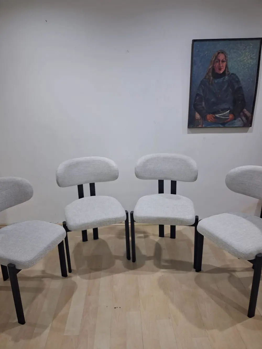 Sandalye 90604 Eliza Model Metal Siyah Ayak 4Ad keten kumaş Ortop