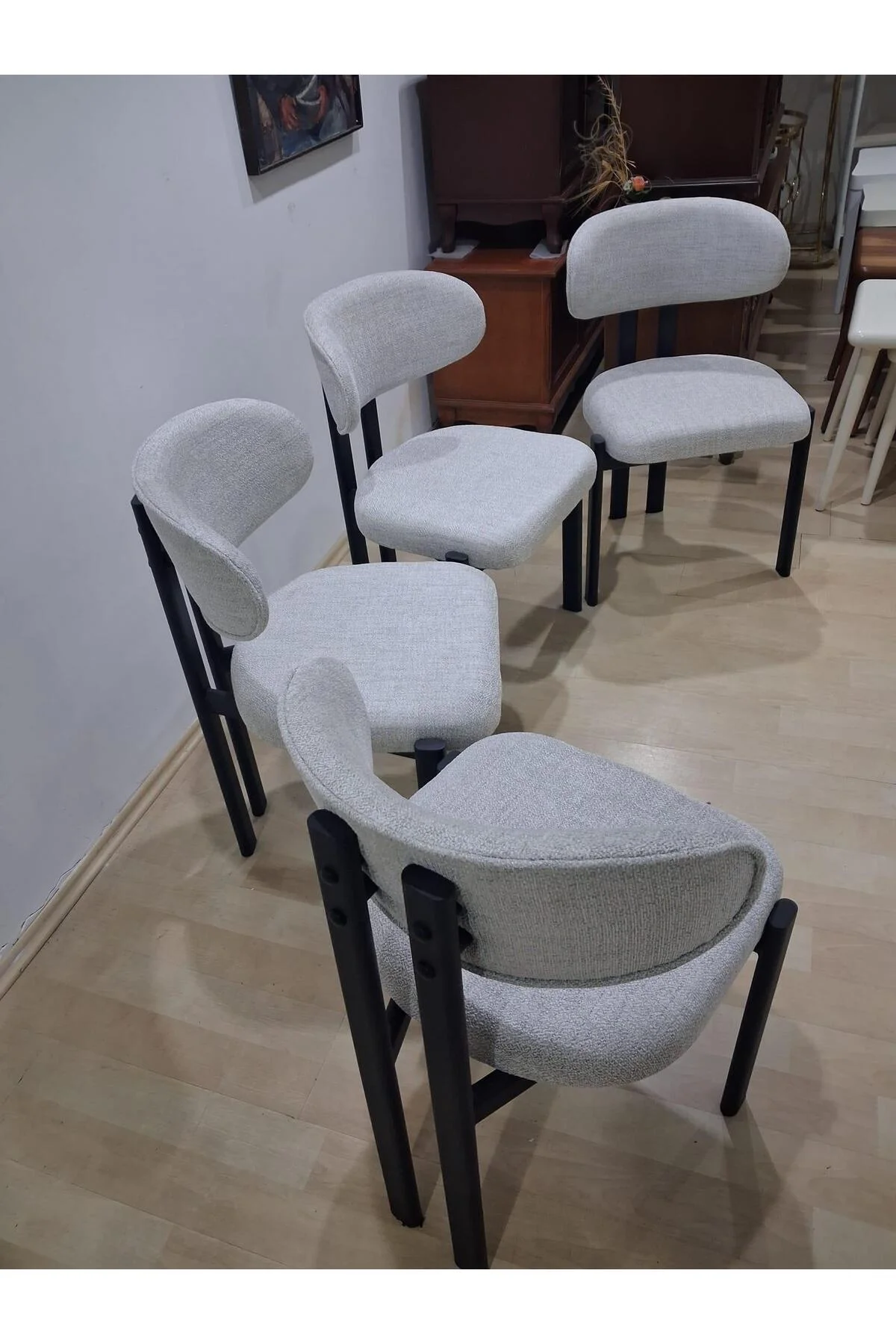Sandalye 90604 Eliza Model Metal Siyah Ayak 4Ad keten kumaş Ortopedik oturum Sandalye 90604 Eliza Model Metal Siyah Ayak 4Ad keten kumaş Ortopedik oturum - Görsel 7