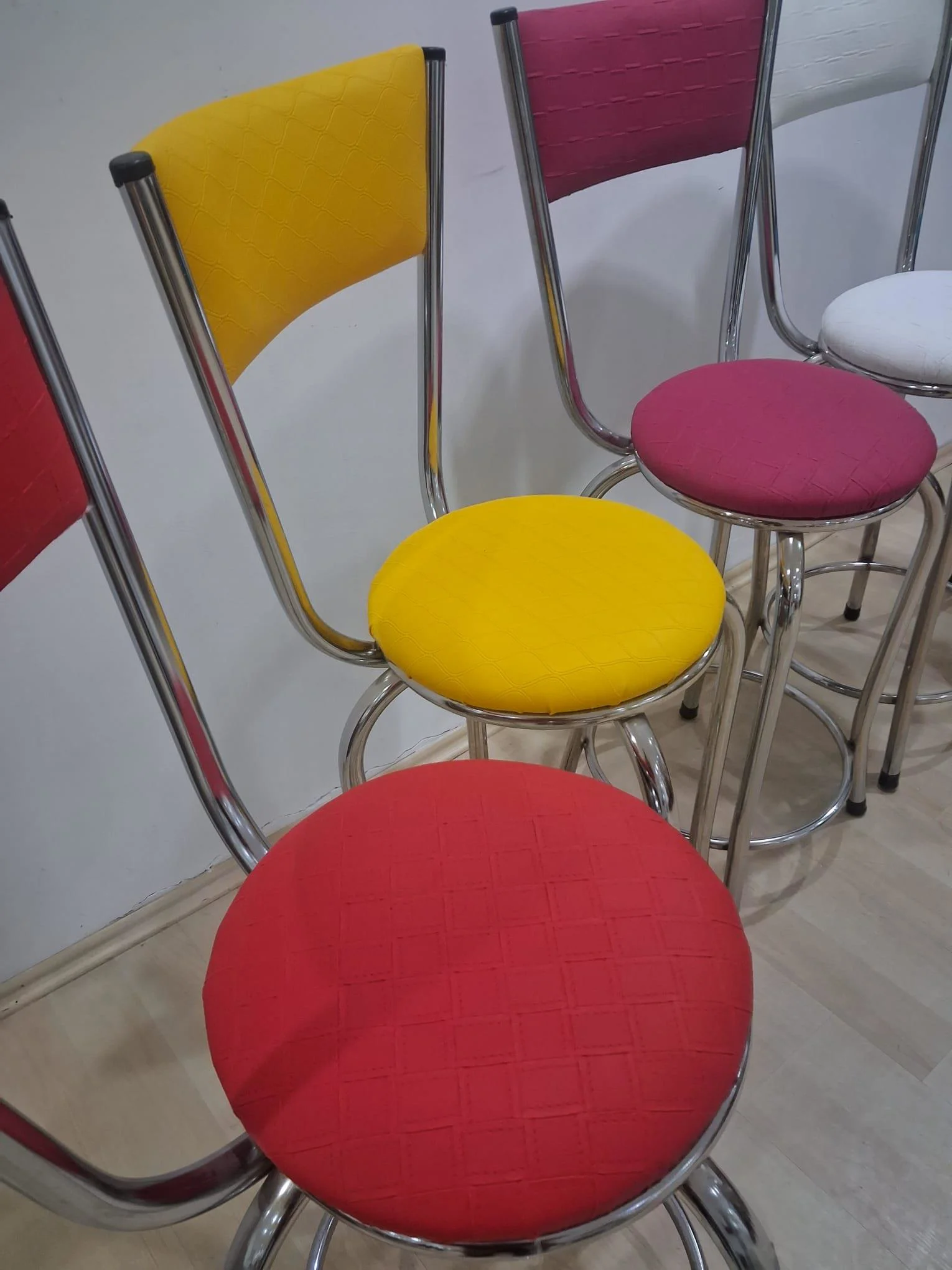 Sandalye 90678 Yüksek Bar Tabure Renkli 5 Adet Metal Çelik Nikela