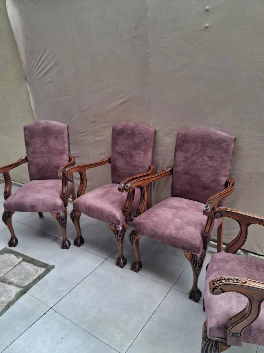 Sandalye Berjer Bengi 90620 Model Aslan Ayak  Oymalı Gölge Desen 