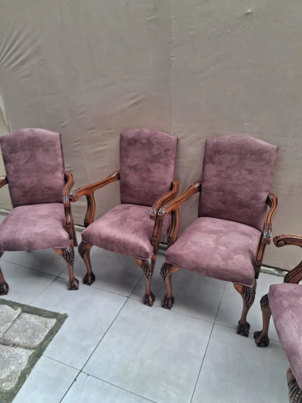 Sandalye Berjer Bengi 90620 Model Aslan Ayak  Oymalı Gölge Desen 