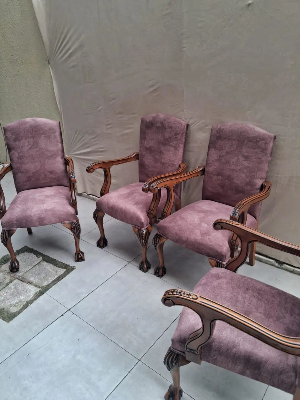 Sandalye Berjer Bengi 90620 Model Aslan Ayak  Oymalı Gölge Desen 