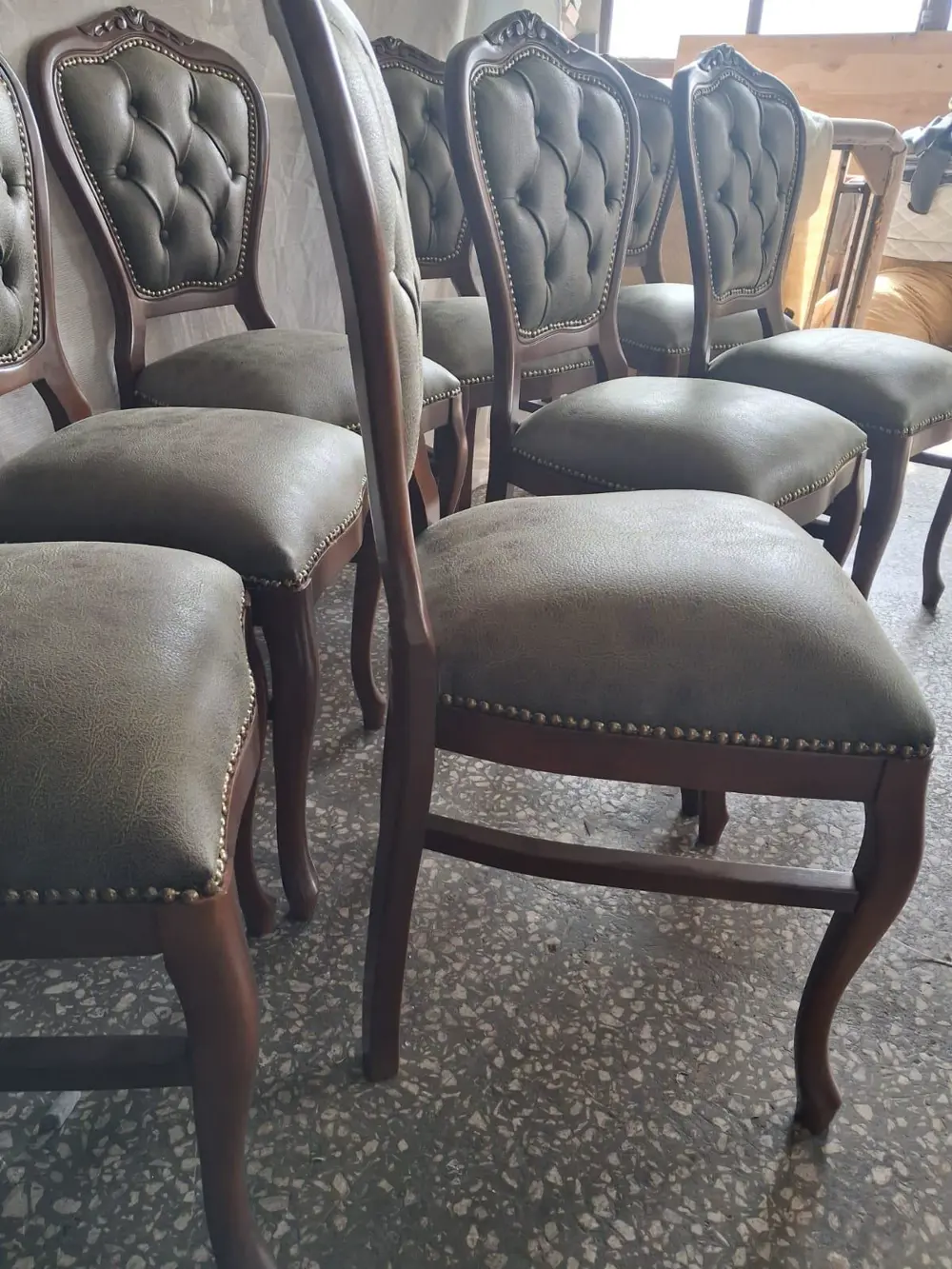 Sandalye  Klasik 90614 Model Kayın Aslan Ayak Ceviz Nubuk Kumaş 8