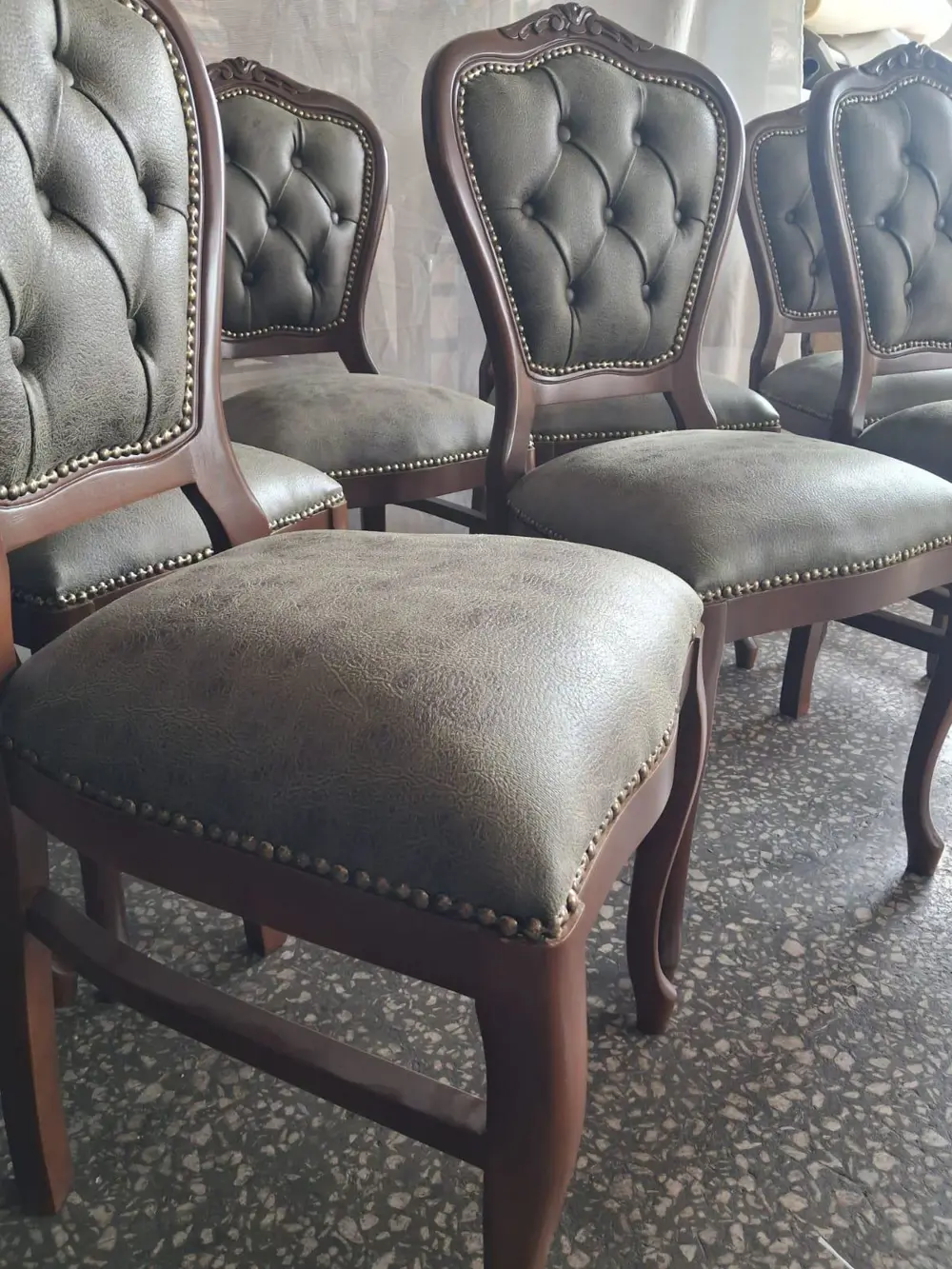 Sandalye  Klasik 90614 Model Kayın Aslan Ayak Ceviz Nubuk Kumaş 8