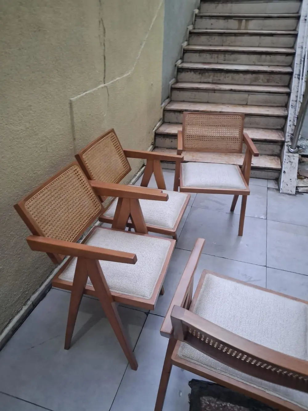 Sandalye ters V Ayak 90547 zus 122 hazeran model Ahşap Kayın Cevi