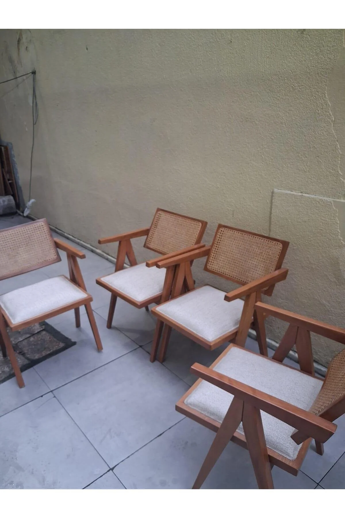 Sandalye ters V Ayak 90547 zus 122 hazeran model Ahşap Kayın Ceviz Lake Boya 4 ad Sandalye ters V Ayak 90547 zus 122 hazeran model Ahşap Kayın Ceviz Lake Boya 4 ad - Görsel 4
