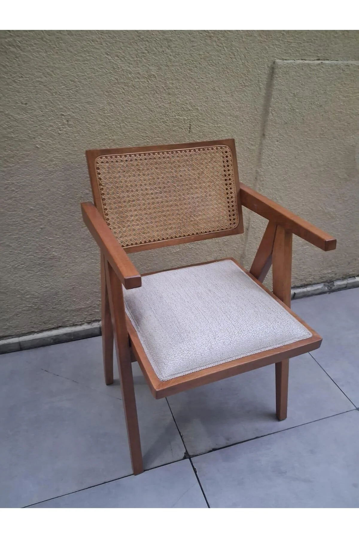 Sandalye V Ayak 90546 zus 122 hazeran model Ahşap Kayın Hasırlı Ceviz Lake Boya Sandalye V Ayak 90546 zus 122 hazeran model Ahşap Kayın Hasırlı Ceviz Lake Boya - Görsel 7