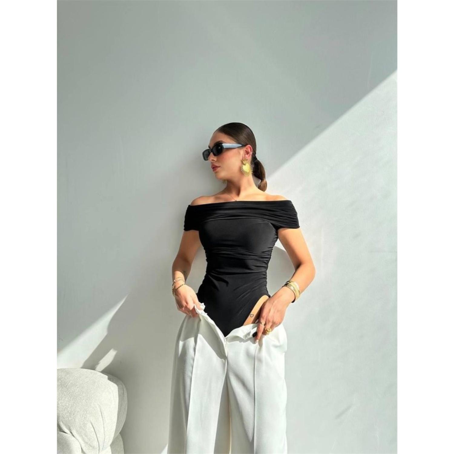SANDY MADONNA YAKA BODYSUİT - Siyah