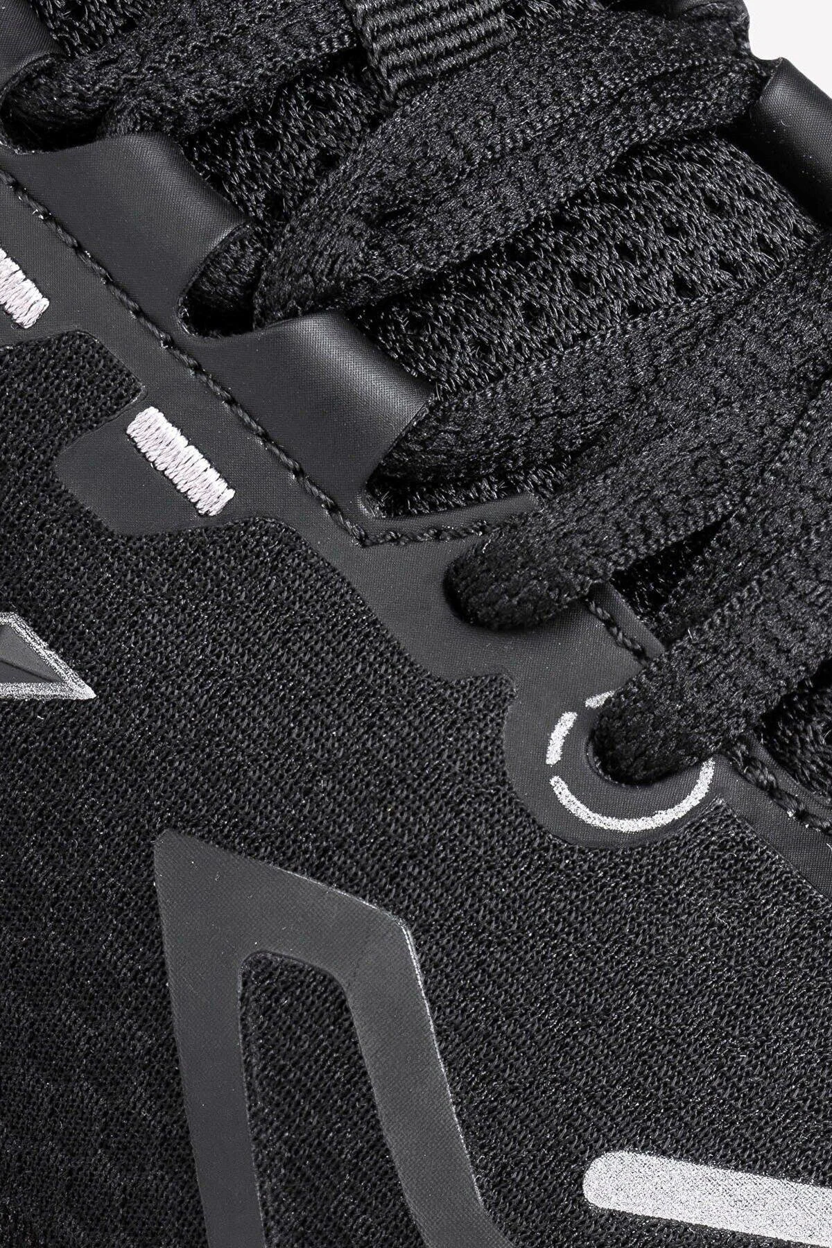 Sapphire 4 Airfoam Unisex Spor Ayakkabı Sapphire 4 Airfoam Unisex Spor Ayakkabı
