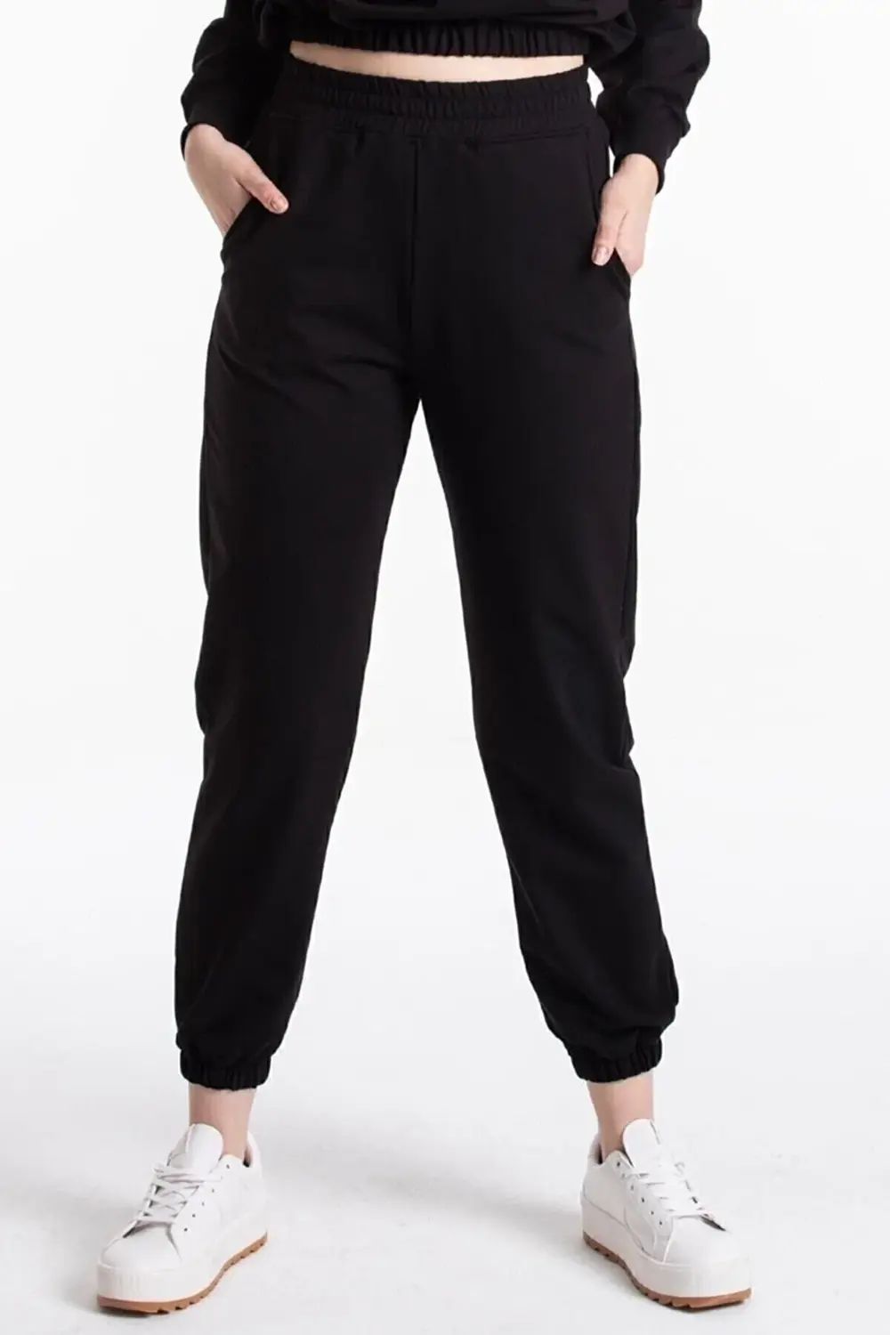 Şardonlu Kalın Kışlık Kadın Siyah Beli Ve Paçası Lastikli Cepli E