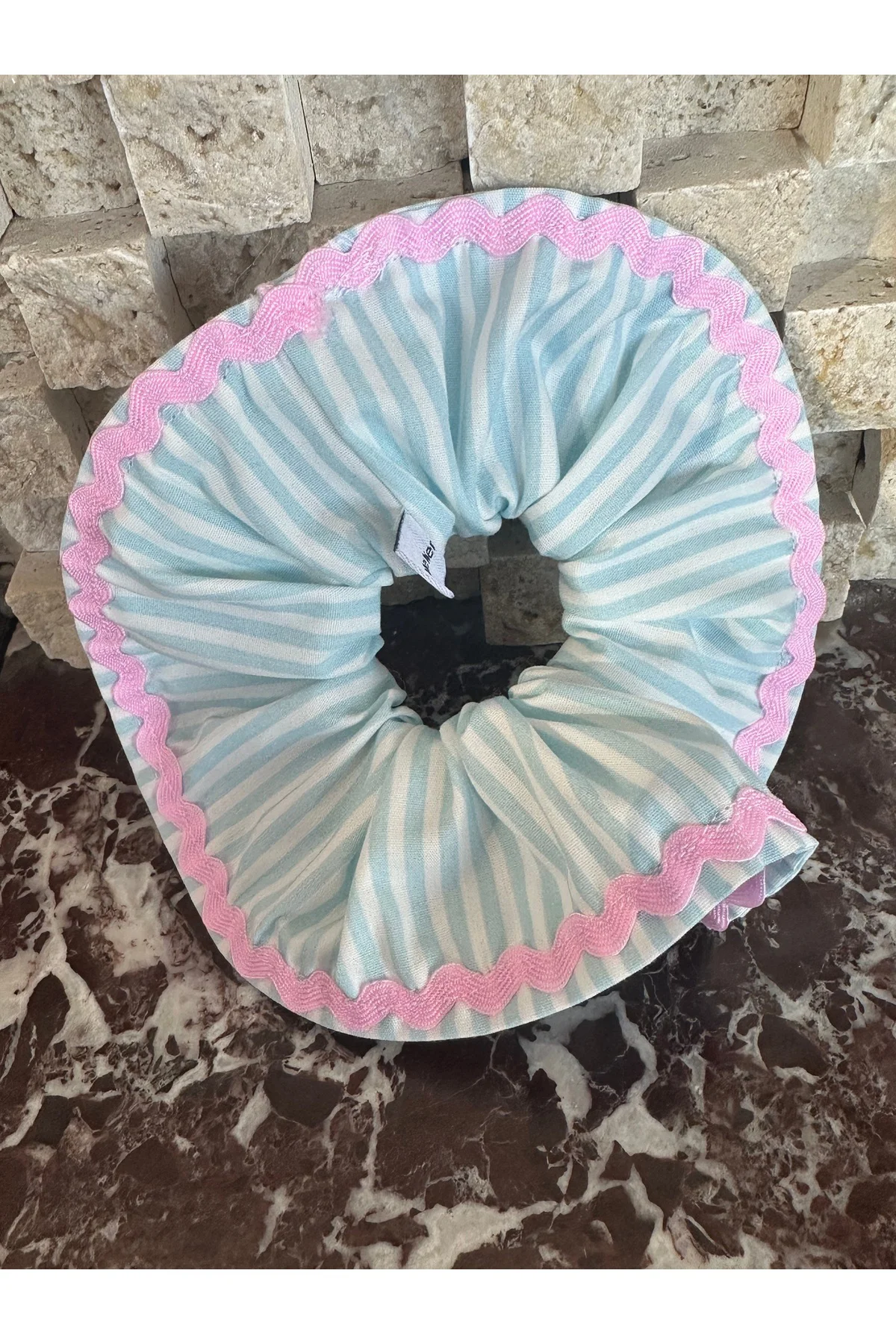 Sarı Çizgili Fuşya Pembe Çift Taraf Şeritli Scrunchie Toka Lastik Simit Toka